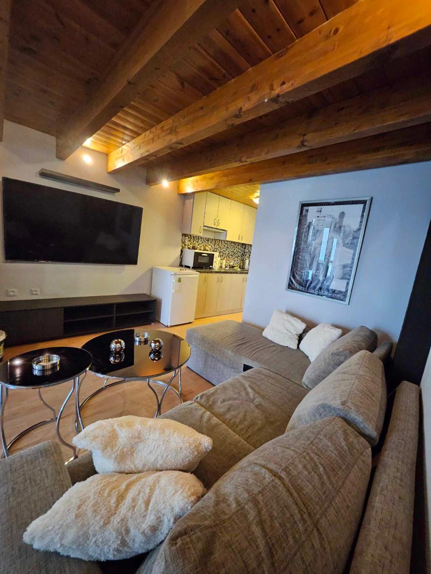Cavo Apartment
